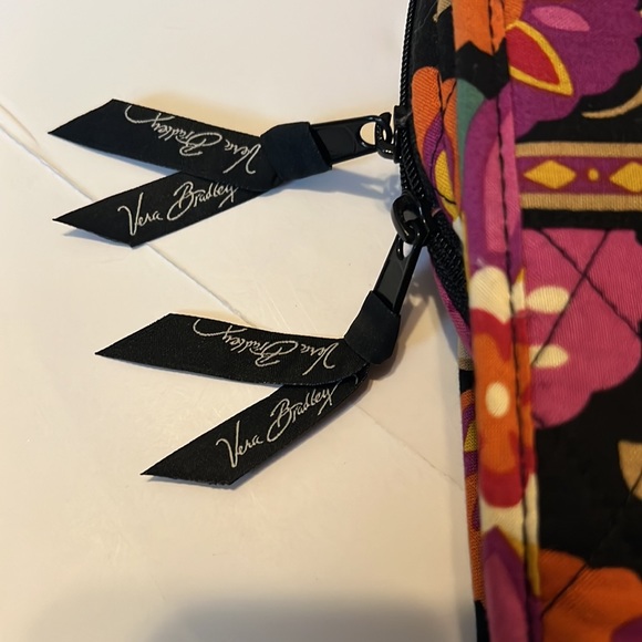 Vera Bradley travel make up bag - Picture 2 of 7